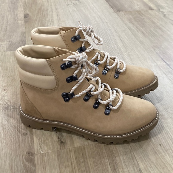 Threaded Boots Universal Thread | Shoes | New Womens Universal Thread Tully Lace Up ...